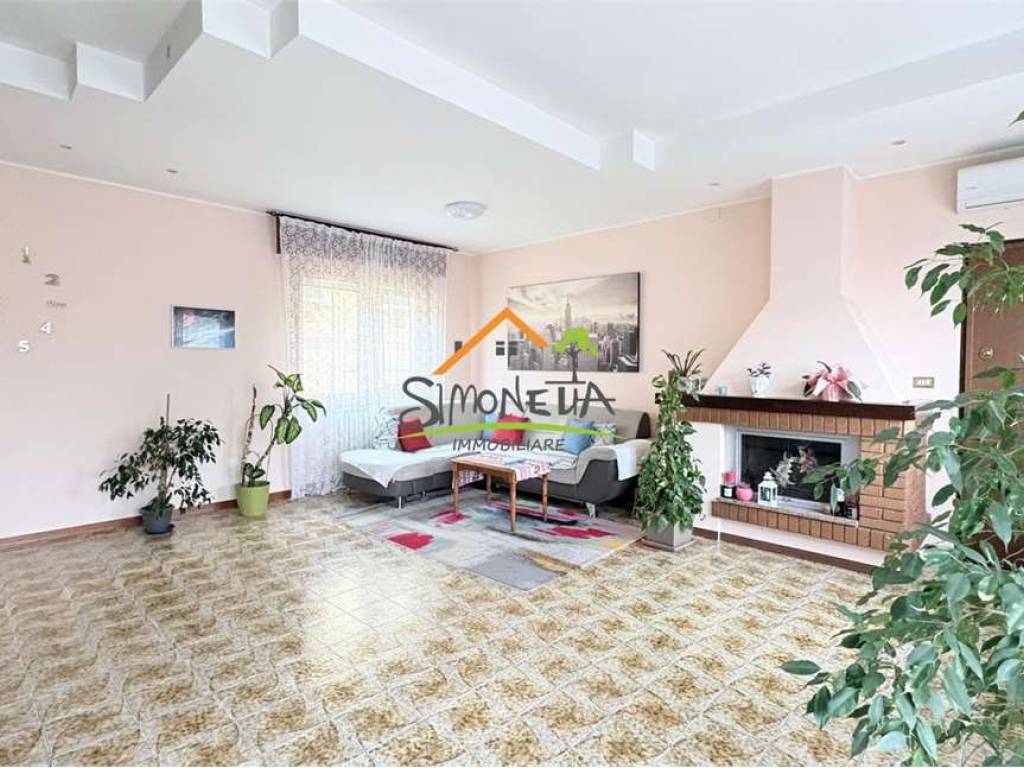 Appartamento a Oleggio - Foto 3