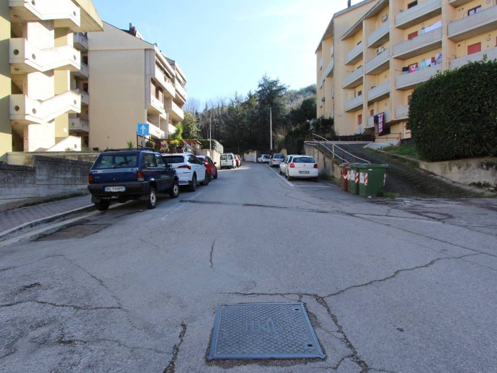 Box / garage a Folignano in Via Alessandria - Foto 2