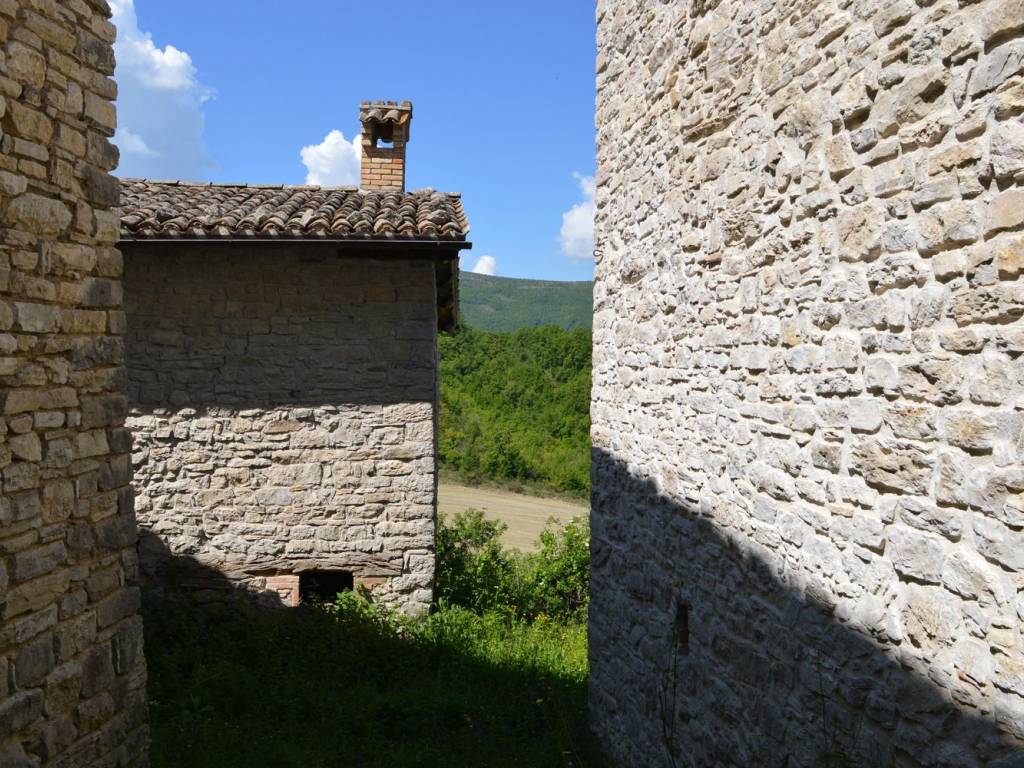 Rustico / casale a Pieve torina in Strada Provinciale Pievetorina-Colfiorito - Foto 5