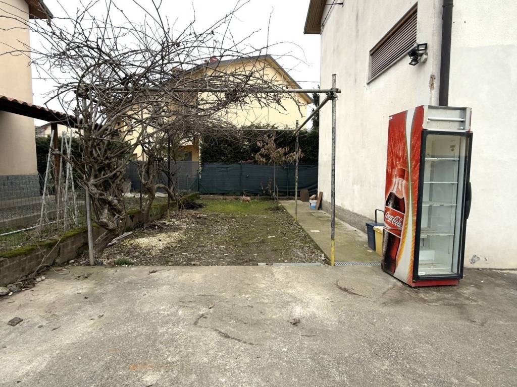 Villa a Olgiate molgora in Via Giuseppe Mazzini, 4 - Foto 2
