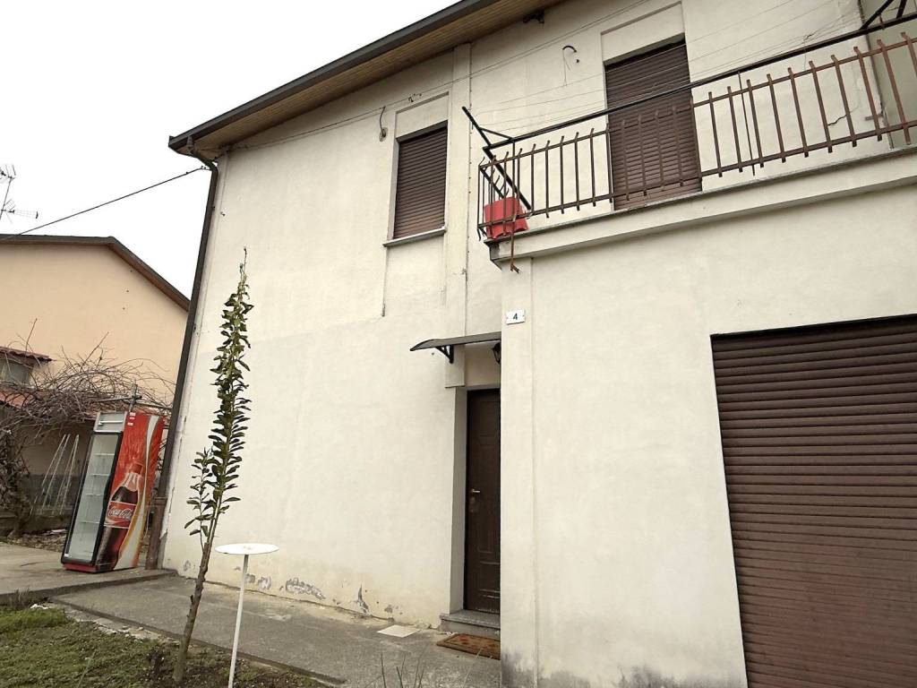 Villa a Olgiate molgora in Via Giuseppe Mazzini, 4 - Foto 3