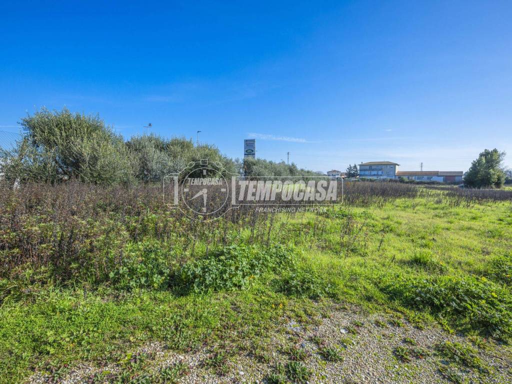 Terreno a Civitanova marche in Strada del Casone - Foto 4