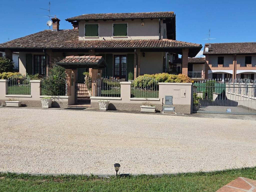 Villa a Crema in Via Libero Comune - Foto 2