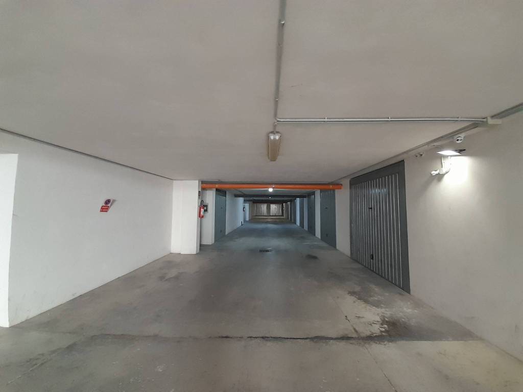 Box / garage a Lecce in Via Domenico Acclavio, 32 - Foto 4