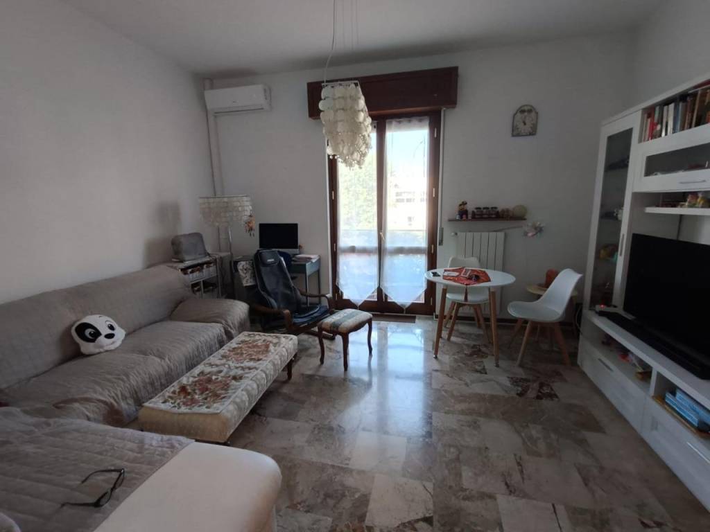 Appartamento a Cremona in Via Magazzini Generali, 11 - Foto 3
