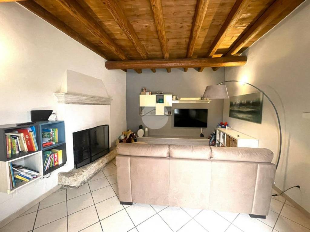 Casa indipendente a Buttapietra in Via Dolomiti, 8 - Foto 3