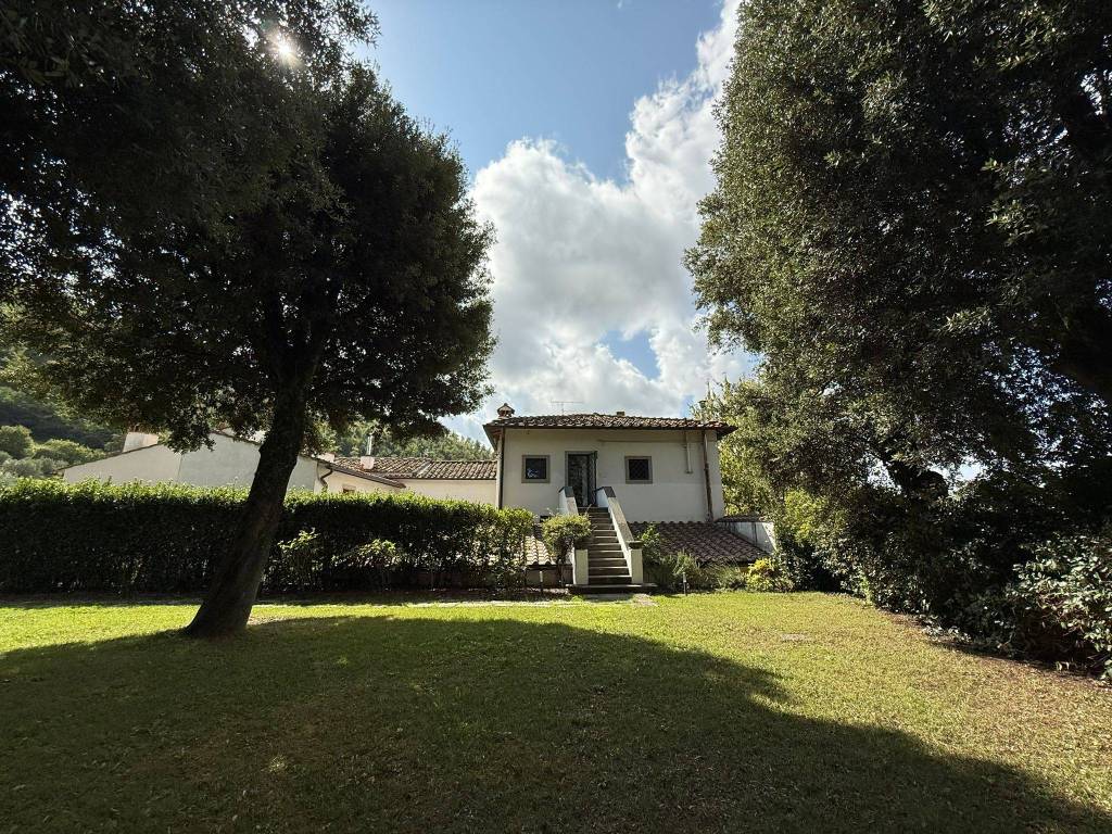 Villa a Fiesole in Via dei Bosconi, 10 - Foto 3