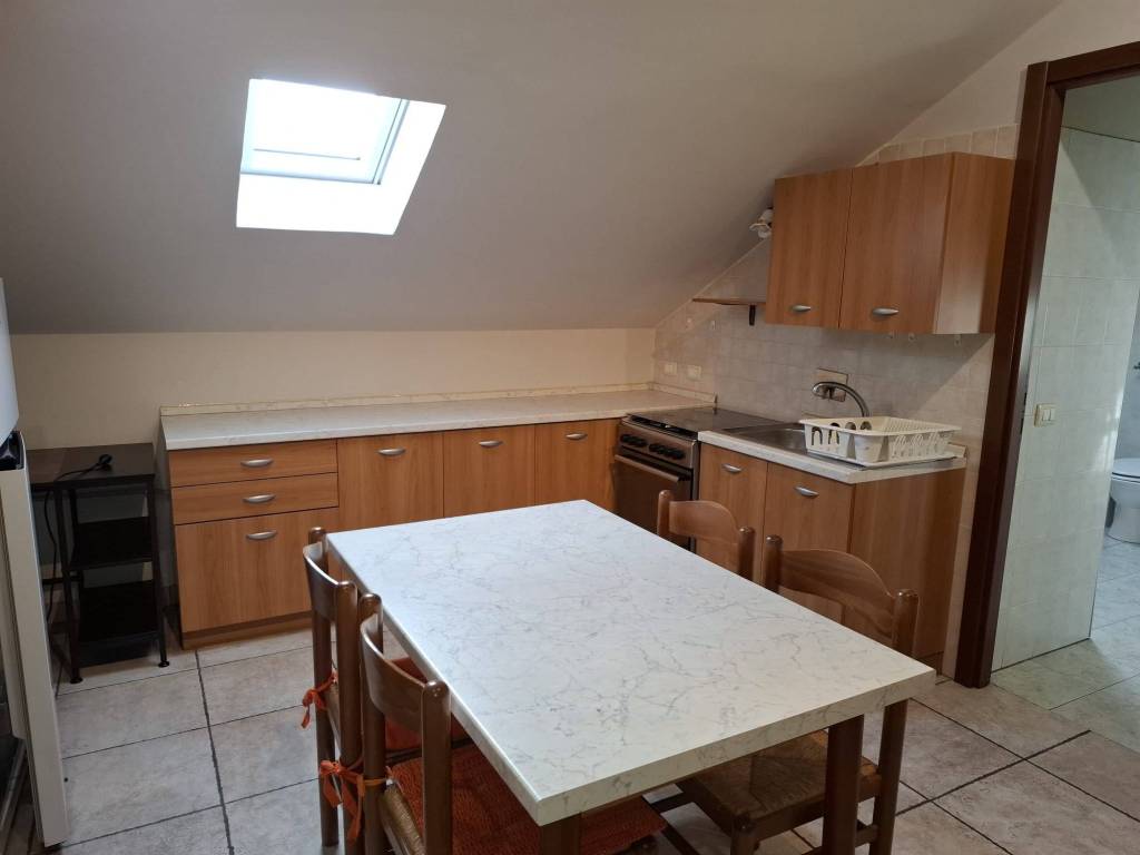 Attico / mansarda a Castagnito in Via Alba - Foto 4