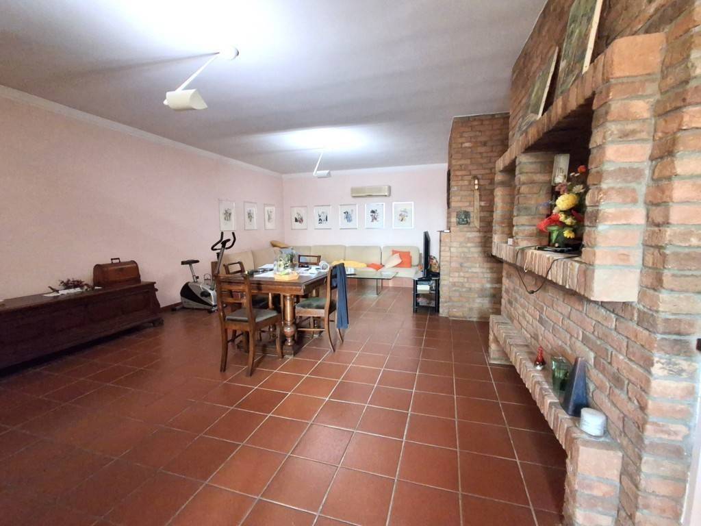 Appartamento a Casteggio in CASTEGGIO VIA CARLITO SCLAVI, 30 - Foto 5
