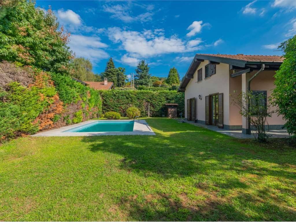 Villa a Vergiate in Via Mercallo , 19 - Foto 4