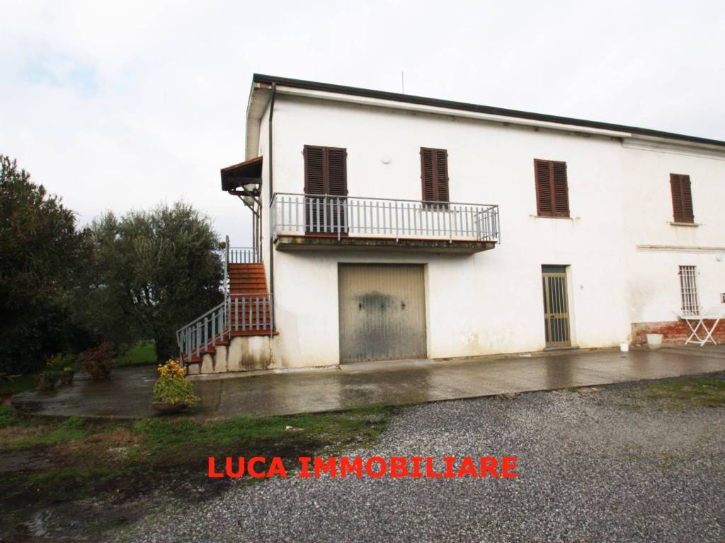 Casa indipendente a Chiesina uzzanese in Via Romana Vecchia, 86 - Foto 2