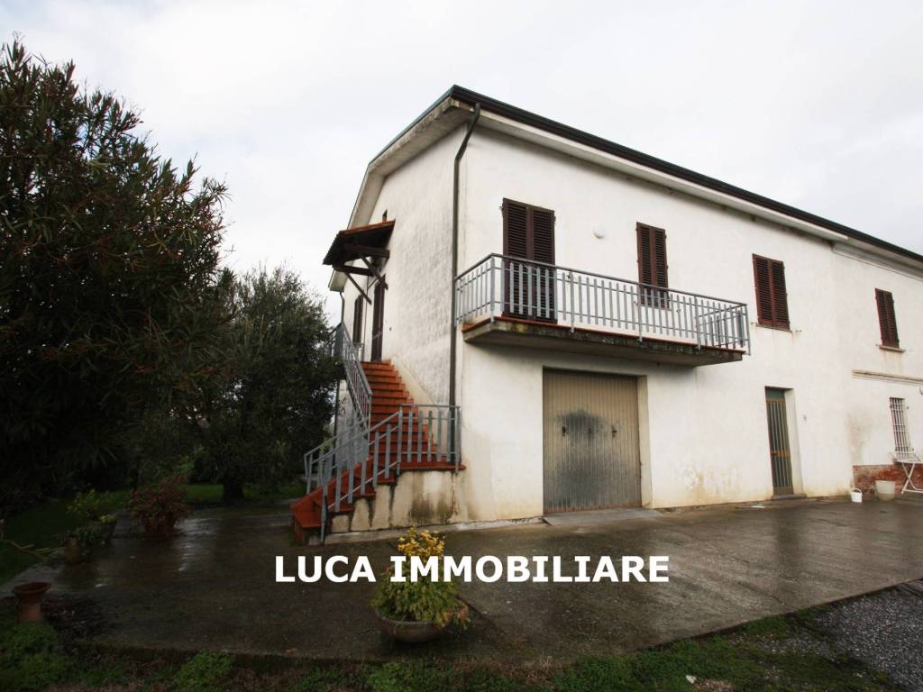 Casa indipendente a Chiesina uzzanese in Via Romana Vecchia, 86 - Foto 4