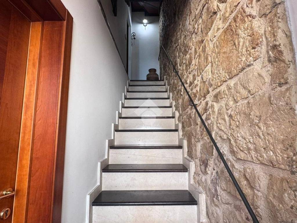 Appartamento a Ragusa in VIA GENERALE SCROFANI, 87 - Foto 4
