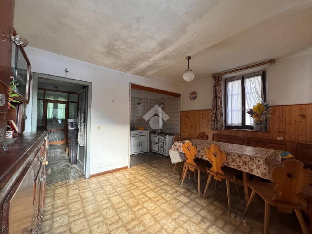 Casa indipendente a Seren del grappa in Via Roma, 12 - Foto 3