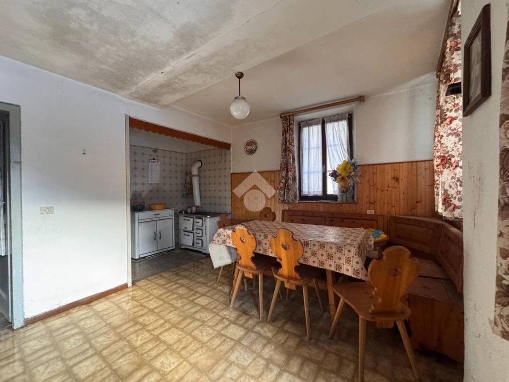 Casa indipendente a Seren del grappa in Via Roma, 12 - Foto 5