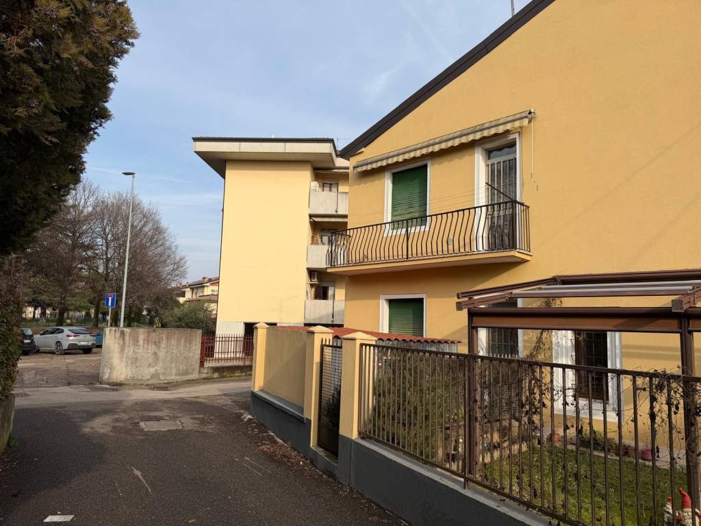 Appartamento a Verona in Via 24 Giugno - Foto 4
