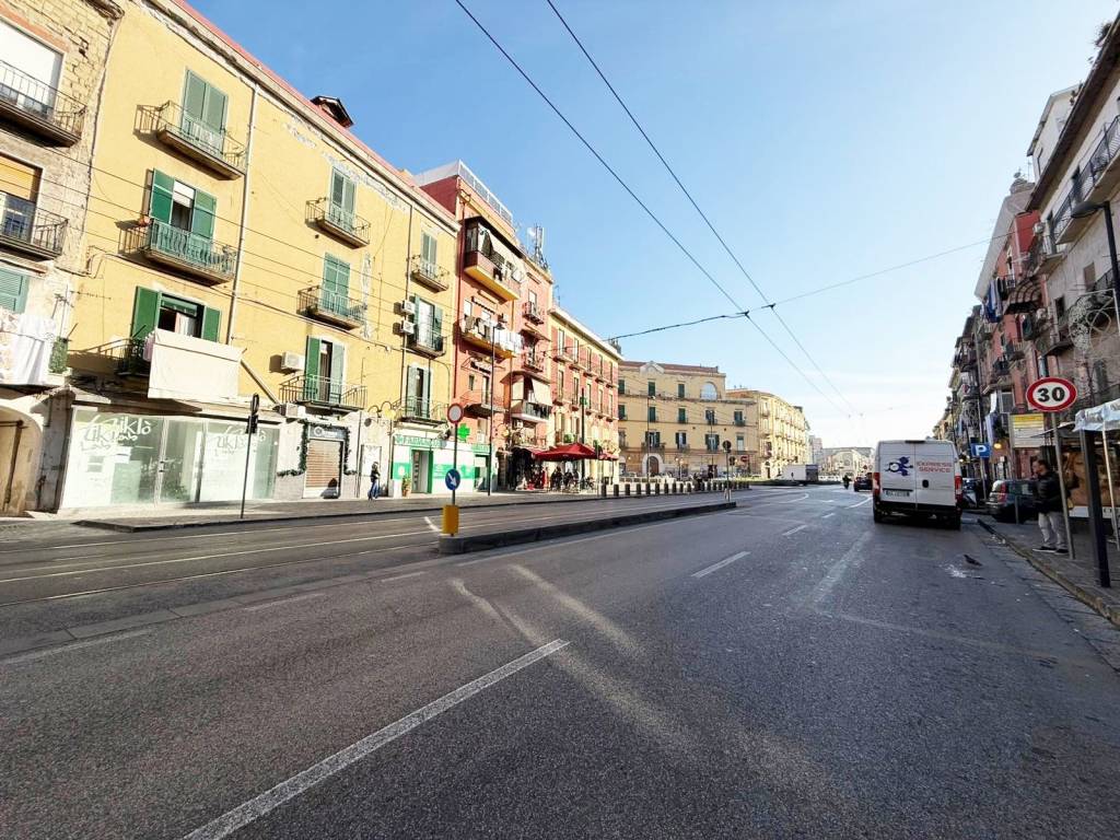 Appartamento a Napoli in Corso San Giovanni, 262 - Foto 2