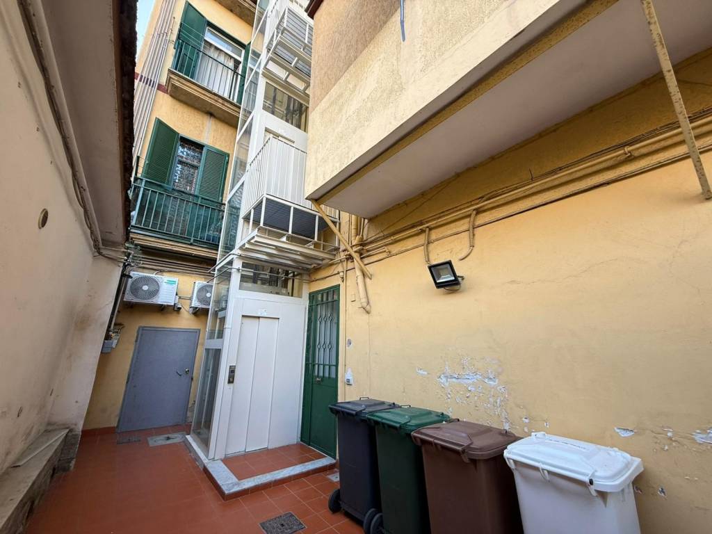 Appartamento a Napoli in Corso San Giovanni, 262 - Foto 3