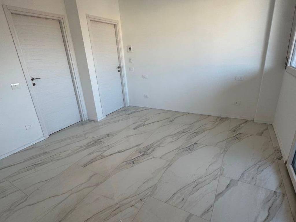 Appartamento a Pisa in Viale delle Cascine, 3 - Foto 3