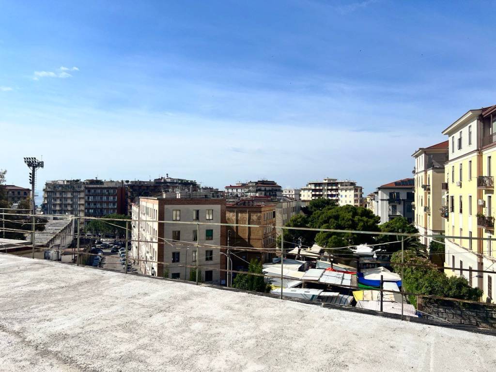 Appartamento a Salerno in Via Nicola Aversano - Foto 5