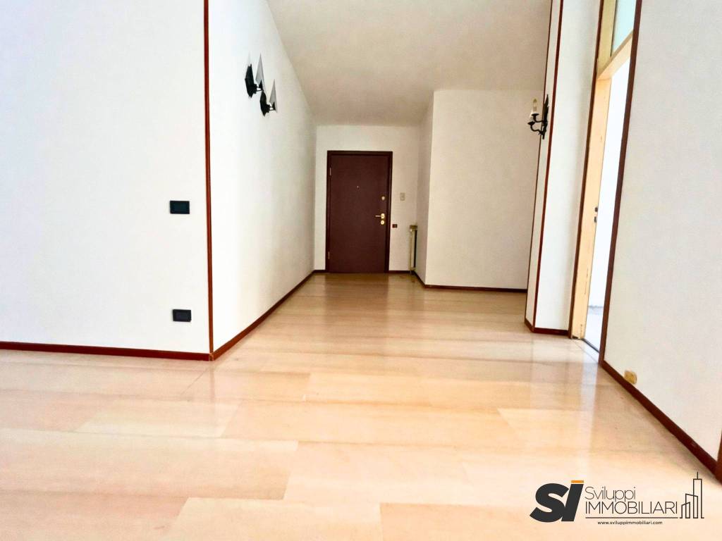 Appartamento a Novara in Via Col di Lana - Foto 3