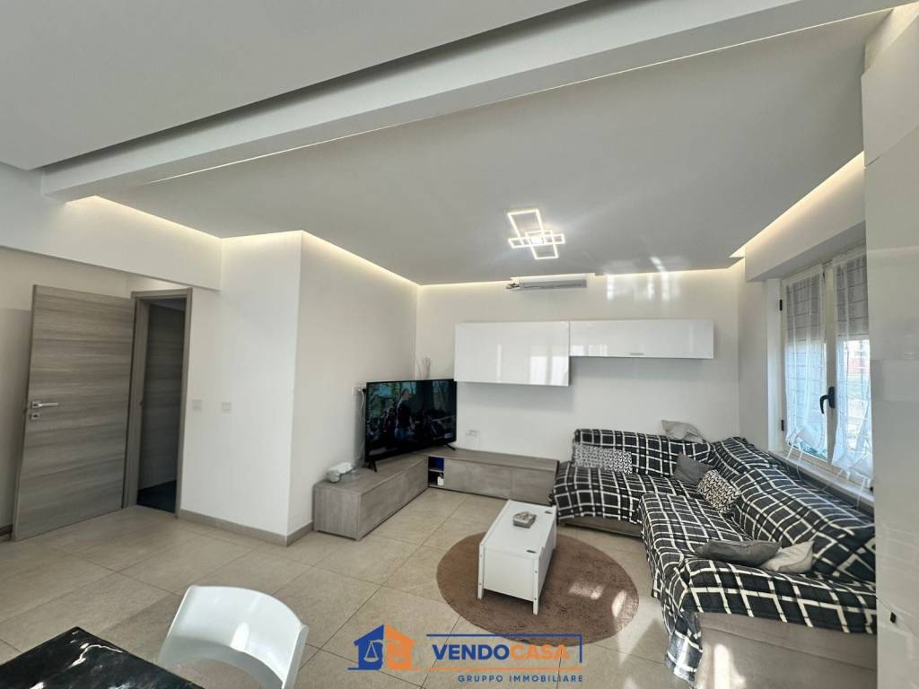 Appartamento a Ceriale in Via Aurelia - Foto 2