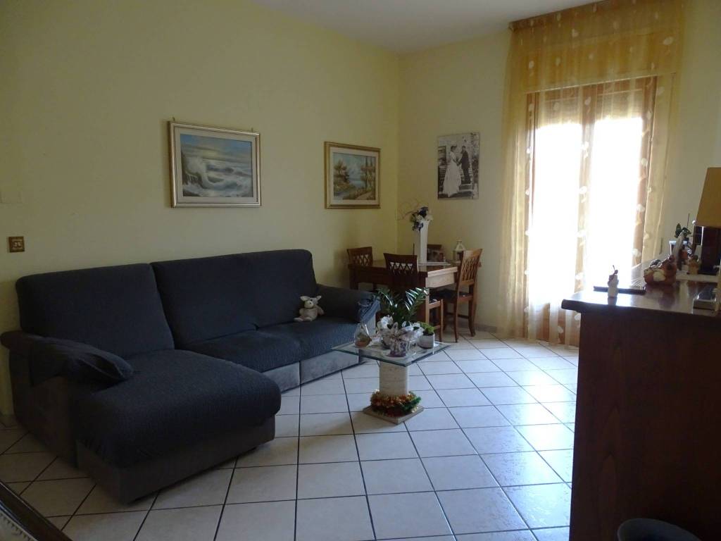 Appartamento a Terni in Via Mola di Bernardo, 15 - Foto 3