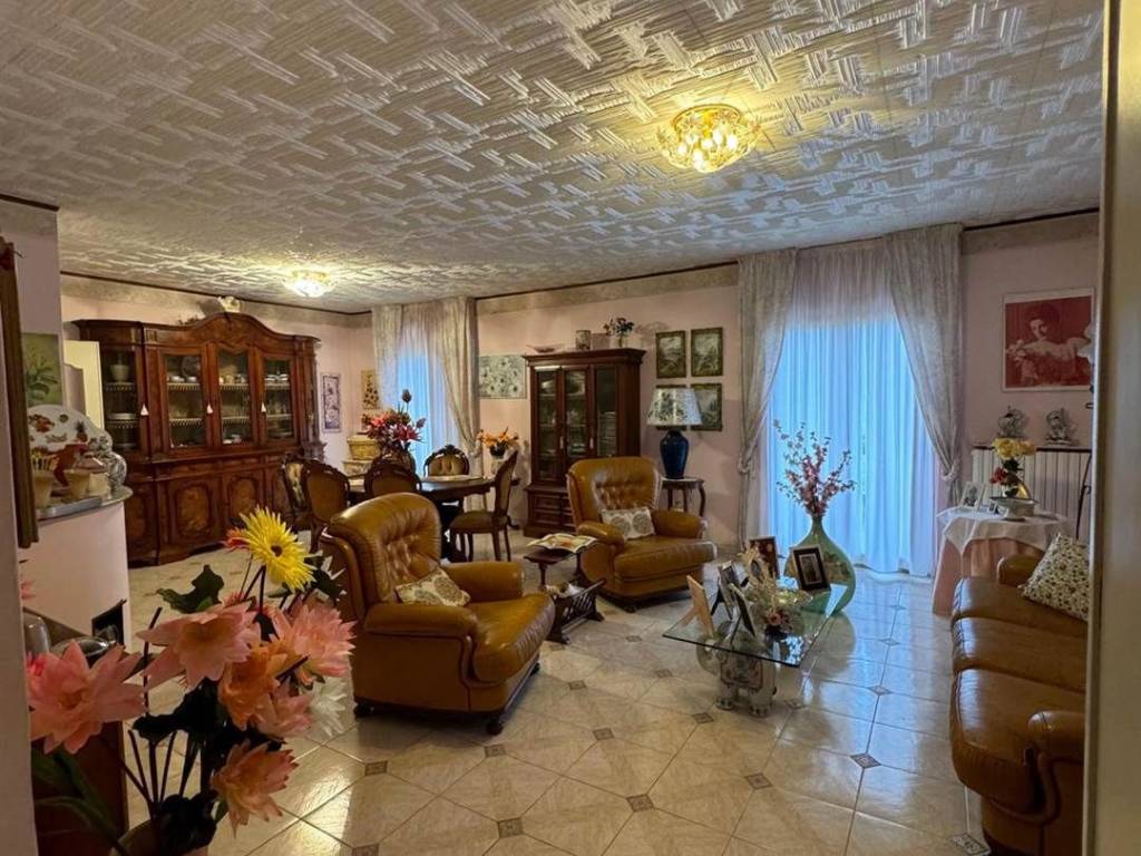 Appartamento a Cosenza in Corso Vittorio Emanuele II - Foto 3