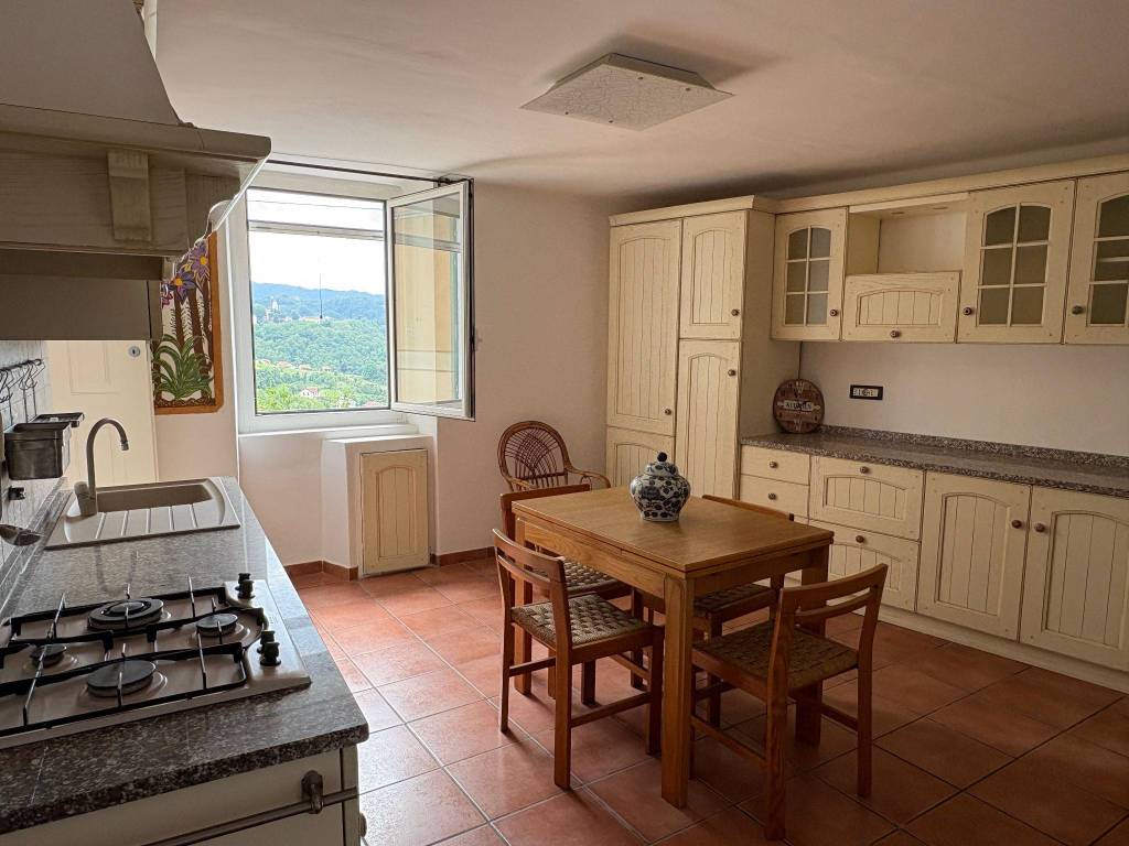 Casa indipendente a Campomorone in Via Primo Cavallieri - Foto 3