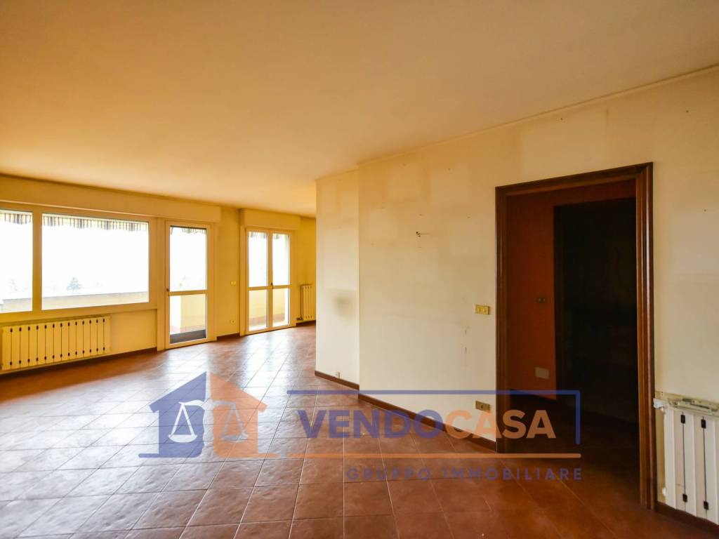 Appartamento a Moncalieri in Strada del Pesco, 37 - Foto 2