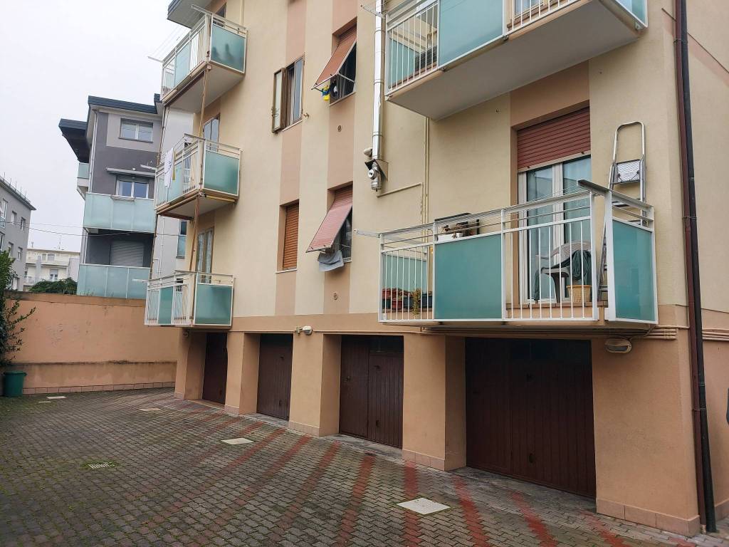 Appartamento a Pesaro in Via Piero Maroncelli - Foto 2