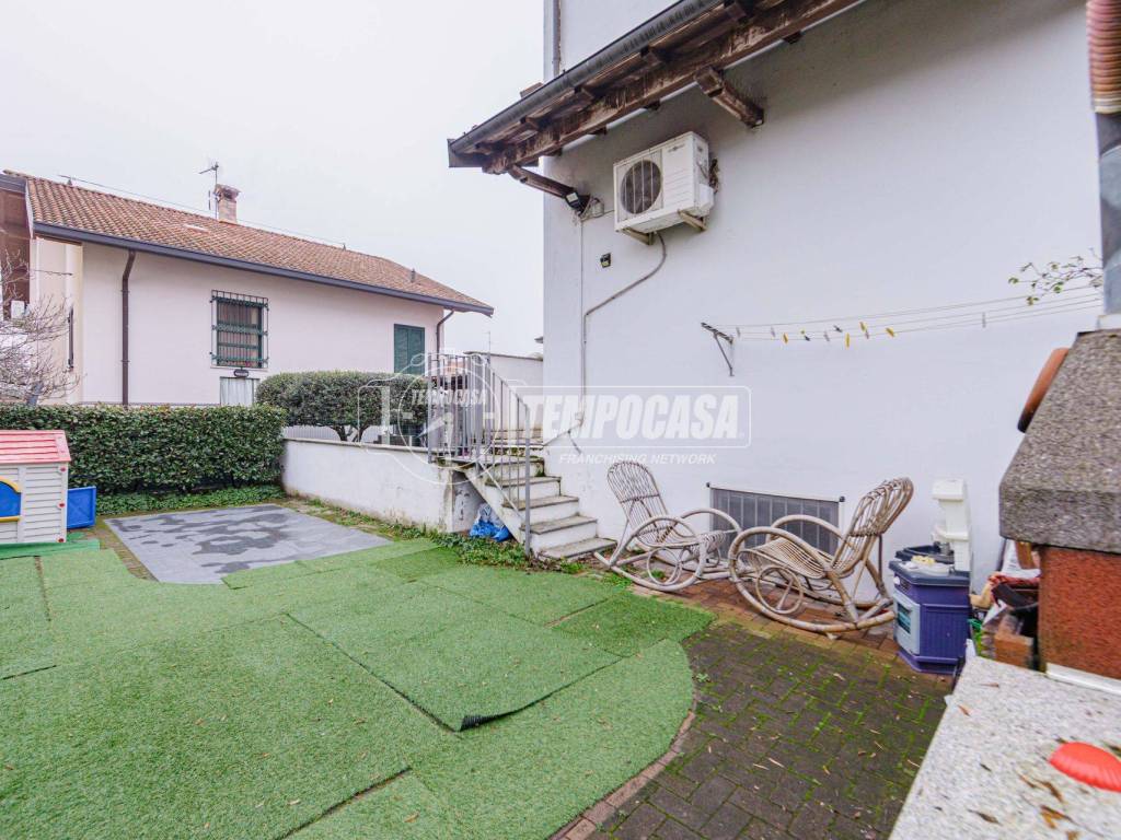 Villa a Vigevano in Via Pioppi 4 - Foto 2