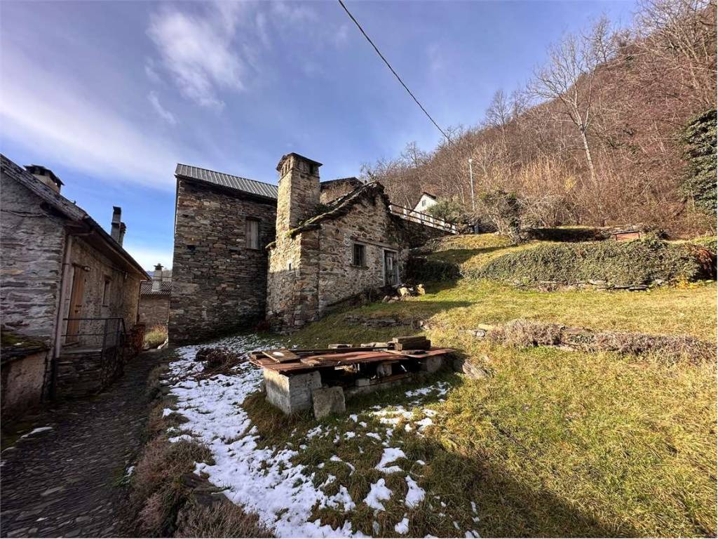 Rustico / casale a Villadossola in Frazione Tappia, SNC - Foto 4