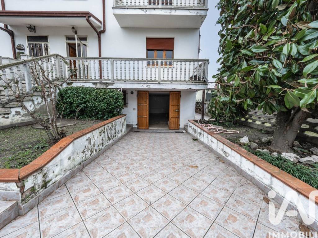 Villa a Ostellato in Via Giuseppe di Vittorio, 9 - Foto 3