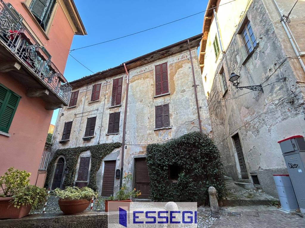Casa indipendente a Asso in Via Ratti - Foto 2