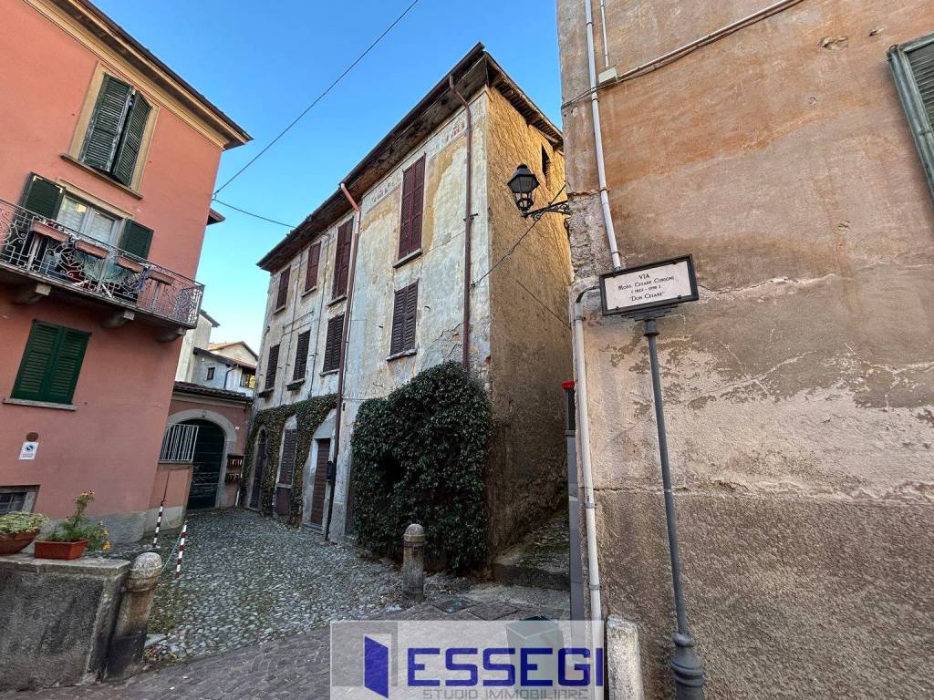 Casa indipendente a Asso in Via Ratti - Foto 4