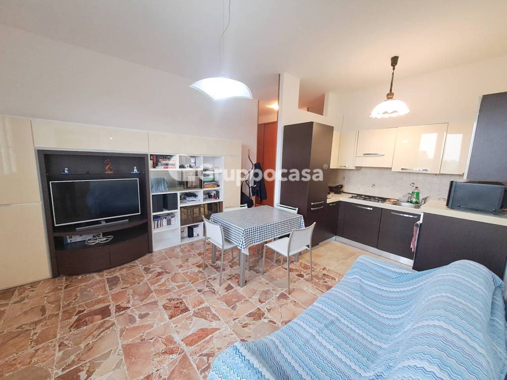 Appartamento a Bareggio in Via Piave, 114 - Foto 5