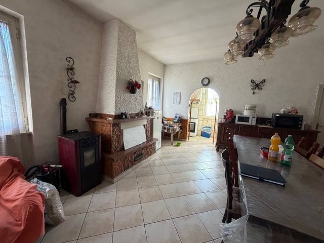 Villa a Aprilia - Foto 4