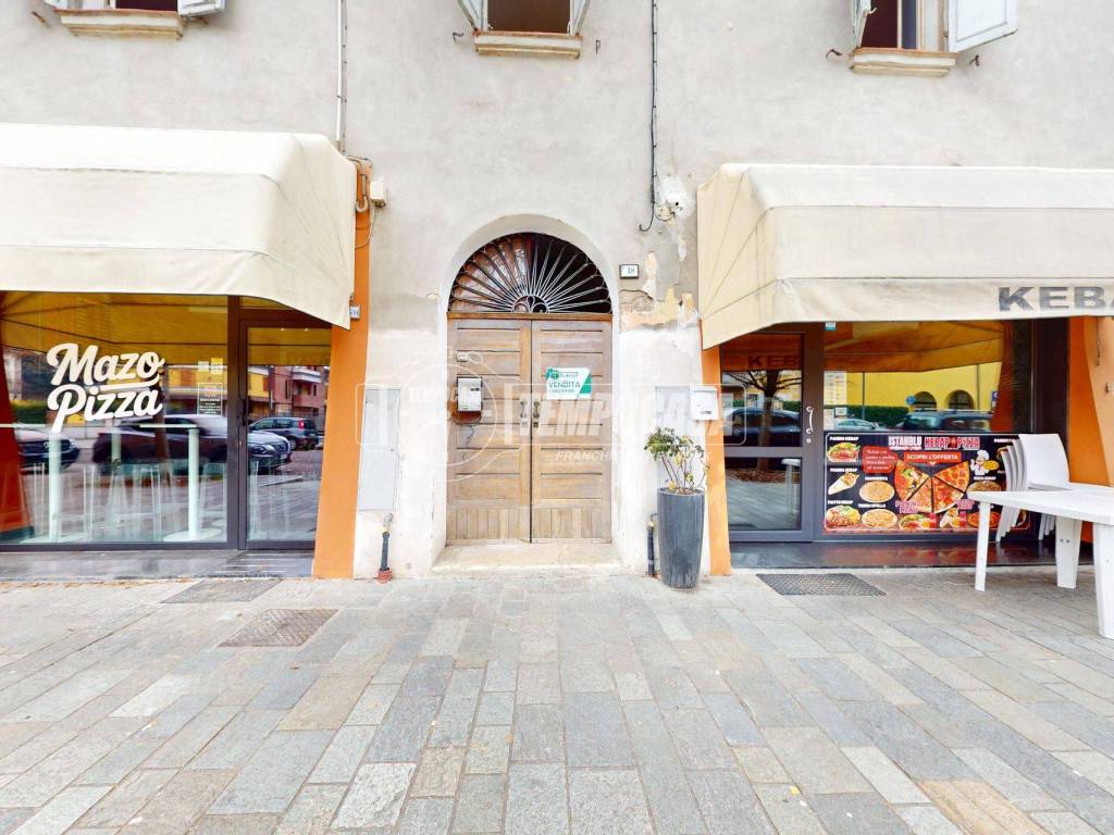 Casa indipendente a Novellara in Viale Roma 18 - Foto 2