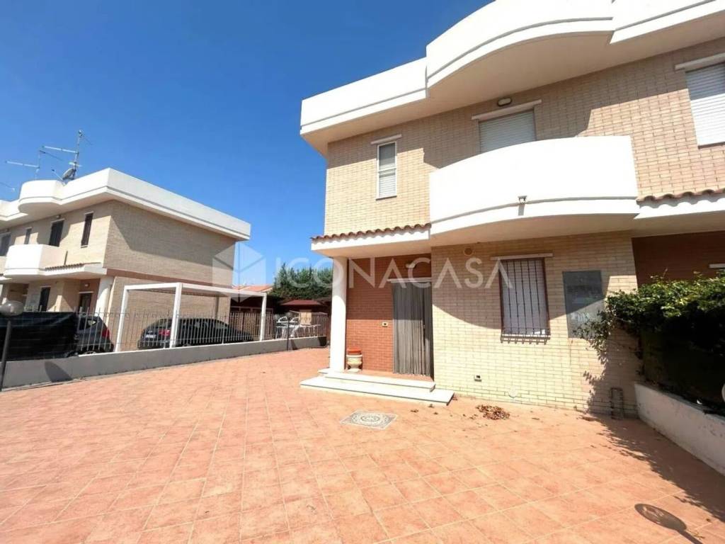 Villa a Campomarino in Via Taranto No Number - Foto 2