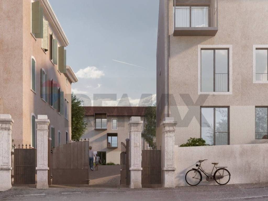 Appartamento a Castelnuovo del garda in Via Fiera, 1 - Foto 4