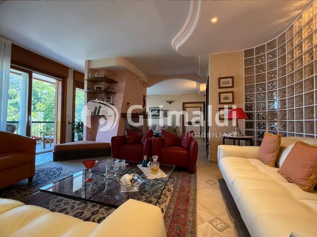 Appartamento a Salerno in Via Panoramica per Croce - Foto 4
