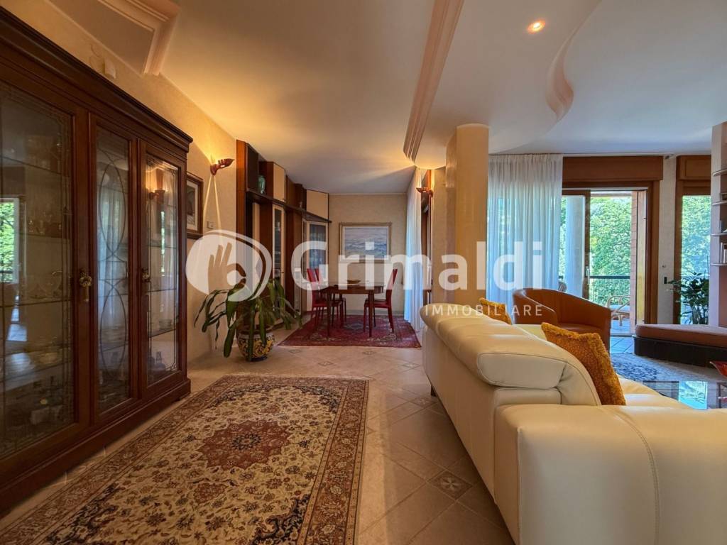 Appartamento a Salerno in Via Panoramica per Croce - Foto 5