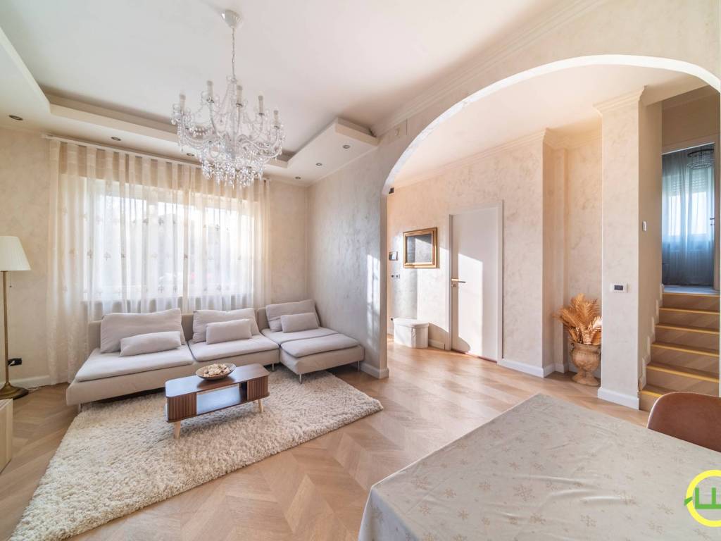 Villa a Manzano in Via Principale - Foto 5