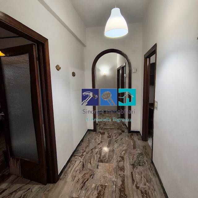 Appartamento a Ancona in Via Pesaro - Foto 2