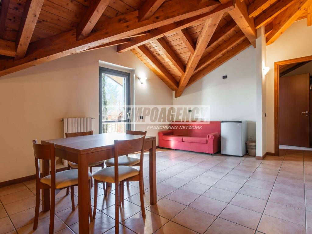 Appartamento a Gerenzano in Via pascoli 12 - Foto 3