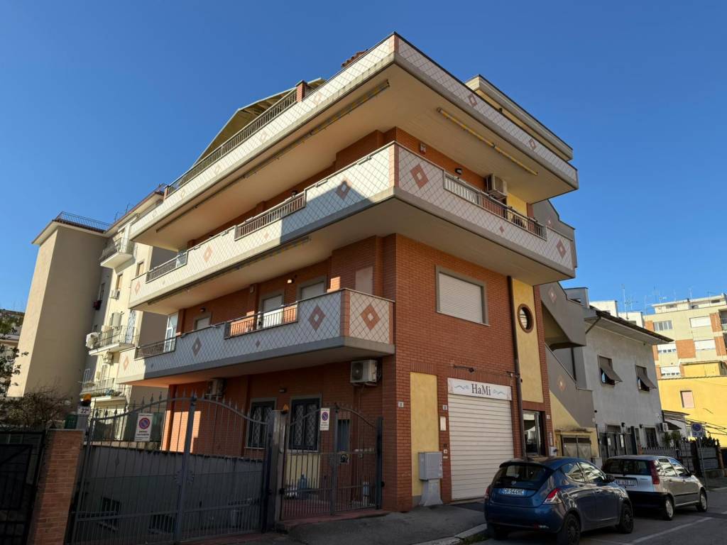 Appartamento a Aprilia in Via Antonio Meucci - Foto 3