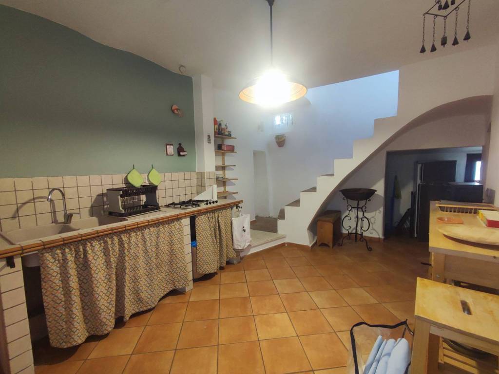 Casa indipendente a Formia in Via Moricone - Foto 5