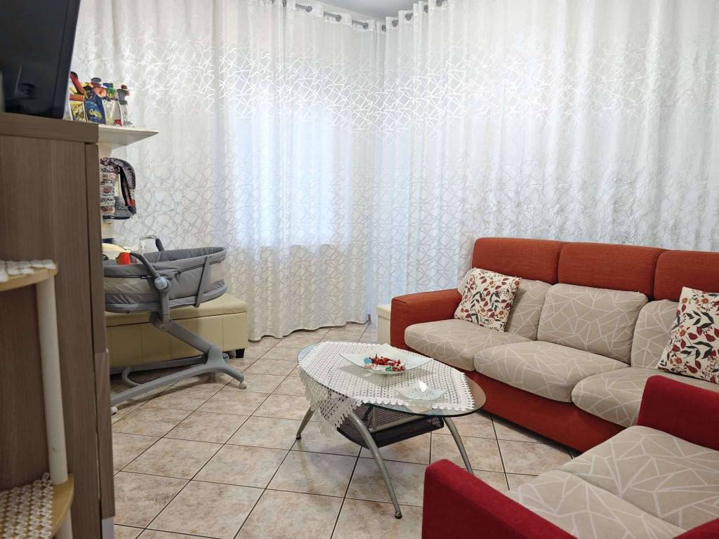 Appartamento a Asti in Via Alessandro La Marmora - Foto 2