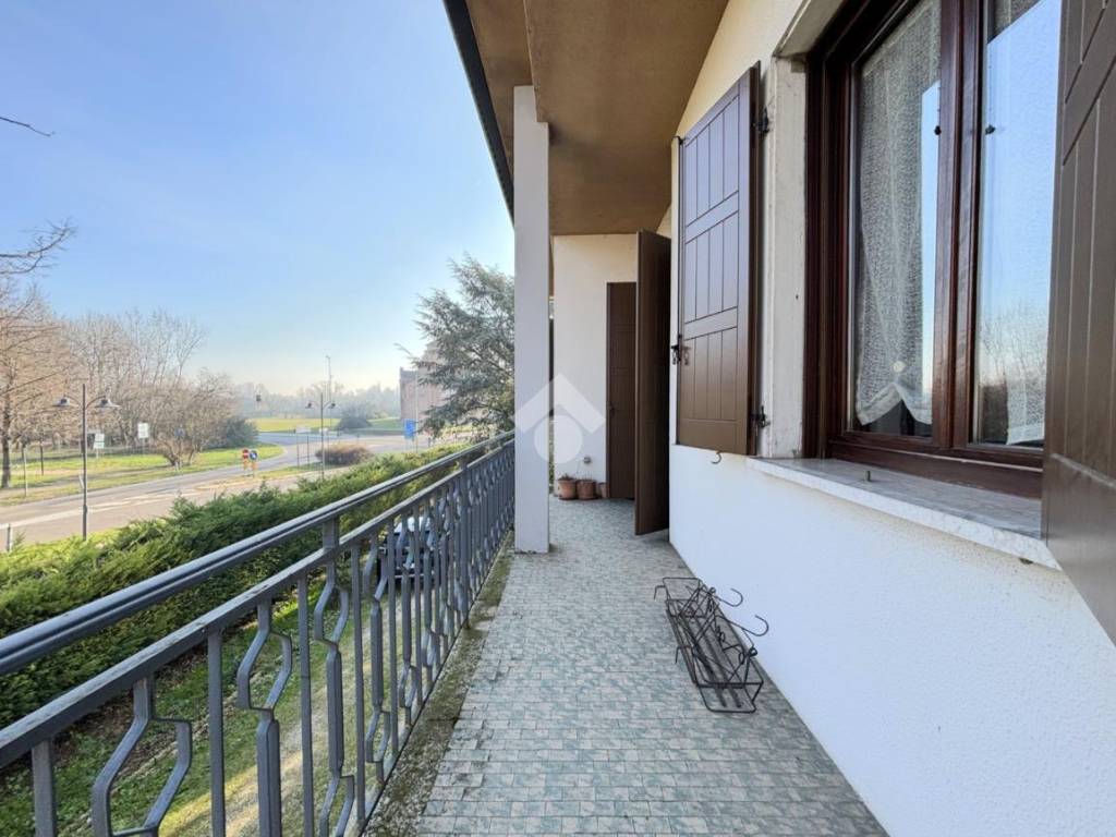 Villa a Pegognaga in Viale S. Lorenzo, 100 - Foto 2